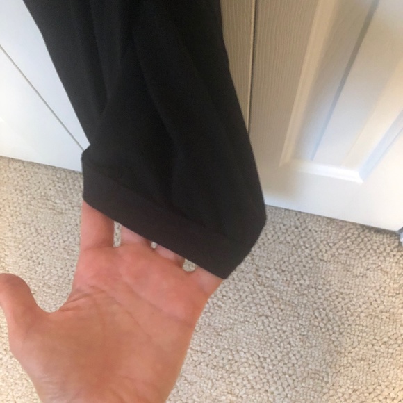 New York & Company Black Women's Open Back Halter Top W Built In Bra(Size Small) - Picture 5 of 6